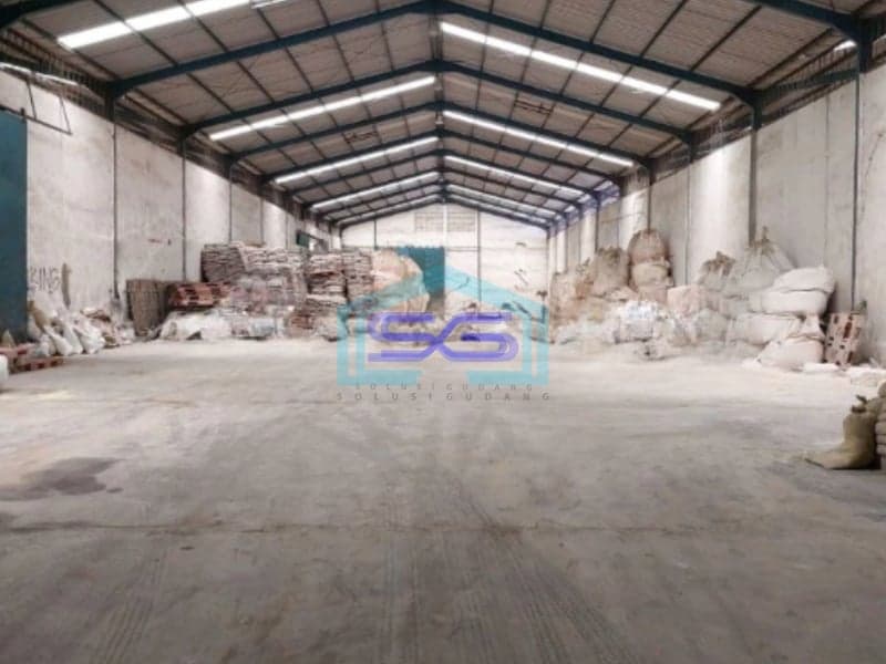 Disewakan Gudang Siap Pakai di Margomulyo Surabaya Dekat Tol dan Pelabuhan LB 3305m2