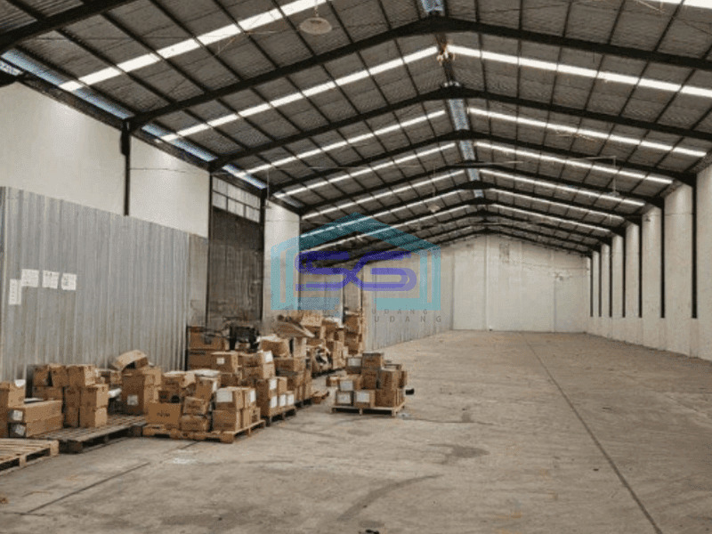 Disewakan Gudang Besar Siap Pakai Plus Kantor Luas Tanah  3611 m² Akses Container di Jaten Solo