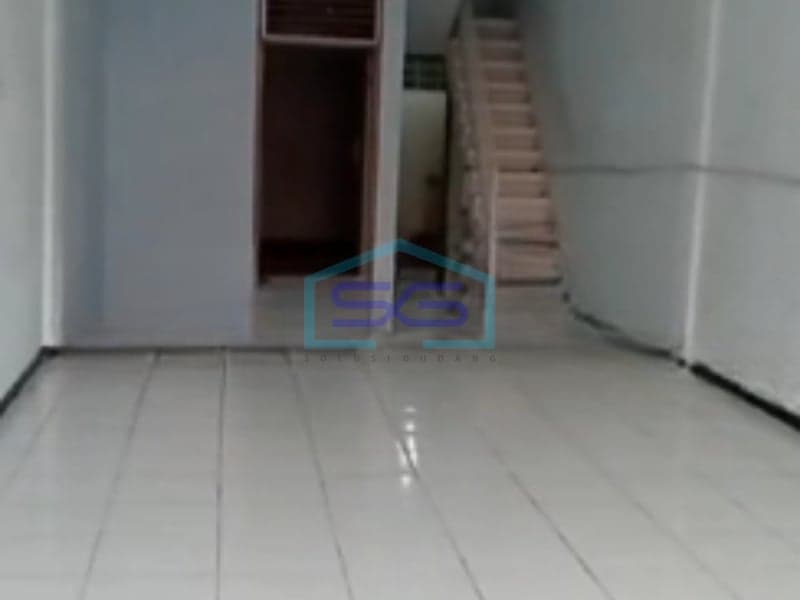 For Sale: 2-Story Shophouse, Building Area 136 sqm, Located in Kenjeran Surabaya