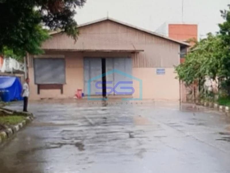 Dijual Gudang Bagus Lokasi Strategis di Tapos Depok LT 2752m2