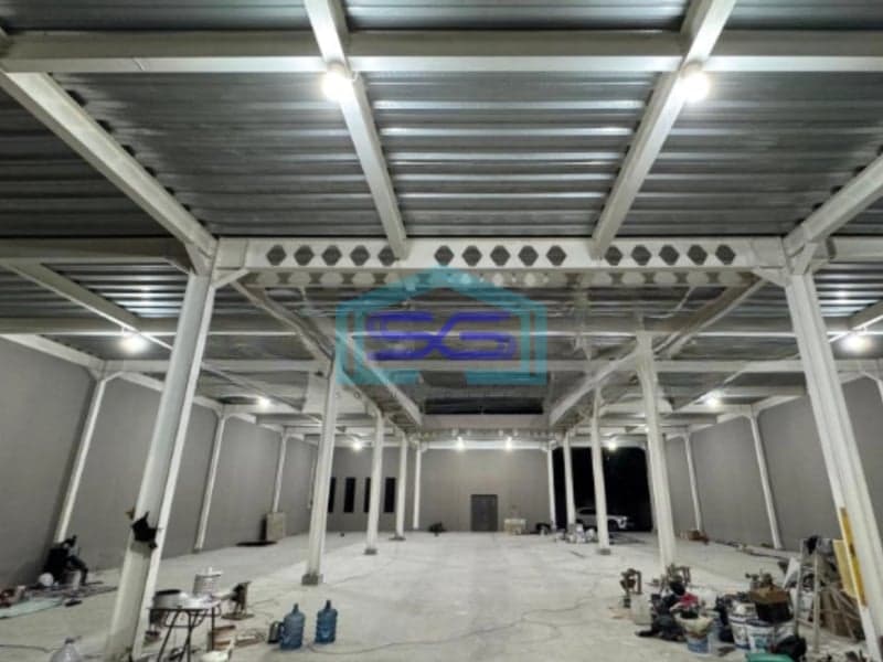 Dijual Gudang Luas Tanah  1200 m² Lokasi di Kapuk Kamal Jakarta Barat