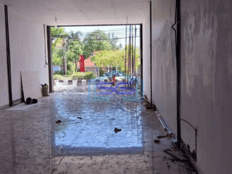 Disewakan ruko luas jalan utama Sunset Road Seminyak Badung Bali