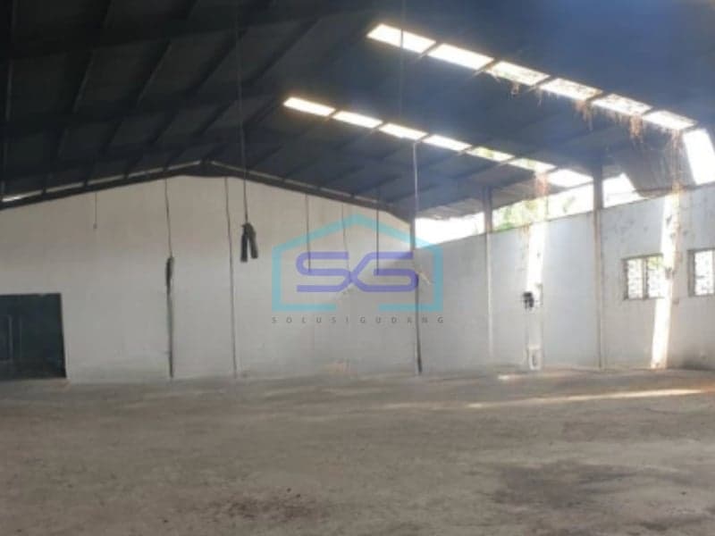 Warehouse for Sale Strategic Location Land Area 3435 m² Ready to Occupy in Batu Ceper Tangerang