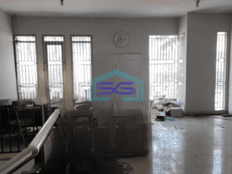 Dijual Ruko di Mekar Wangi Bandung Luas Tanah 120 m² Butuh Renovasi
