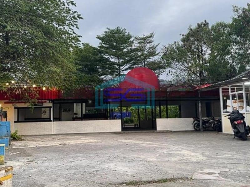Disewakan Ruang Usaha Parkir Luas di Sleman Yogyakarta LT 500m2