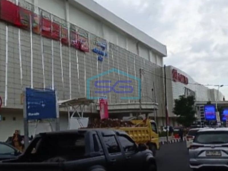 Disewakan Ruang Usaha Dekat Mantos di Jl Piere Boulevard, Manado LB 500 m²