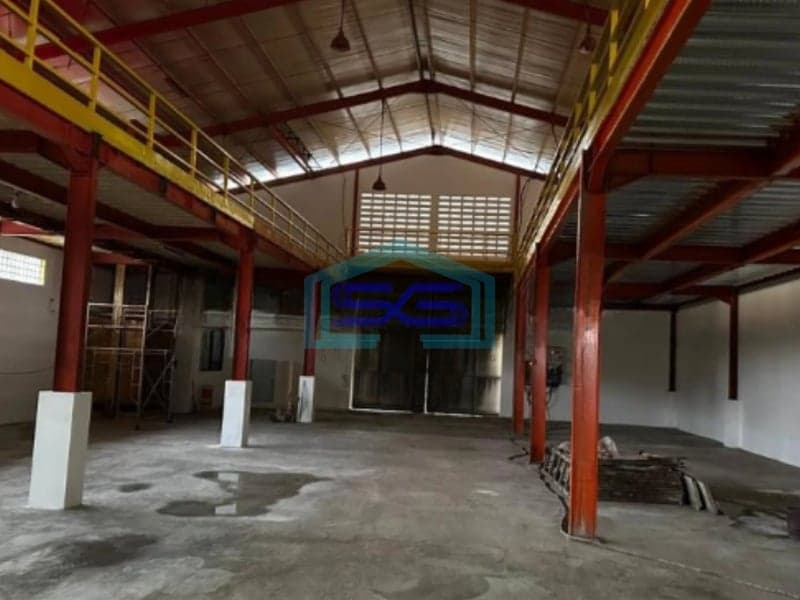 Disewakan Gudang Ex Bengkel Di Jl Raya Gatot Subroto Cibodas Tangerang LB 1740m2