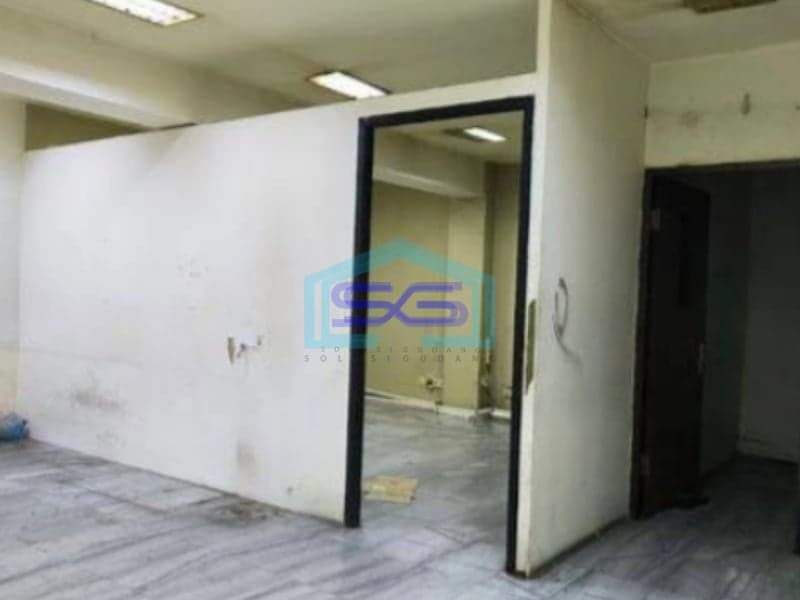 Disewakan Gedung Komersil 3 lantai Cocok untuk Gedung Kantor Office di Jakarta Selatan LB 1800m2
