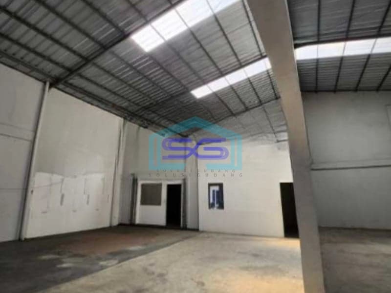Disewakan Gudang Luas Bangunan  144 m² Ada Kantor di Kalideres Jakarta Barat