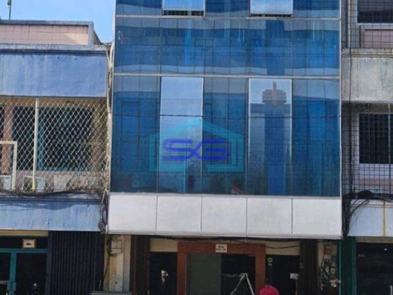 Disewakan Ruko di Kelapa Gading Jakarta Utara Luas Bangunan  206 m²