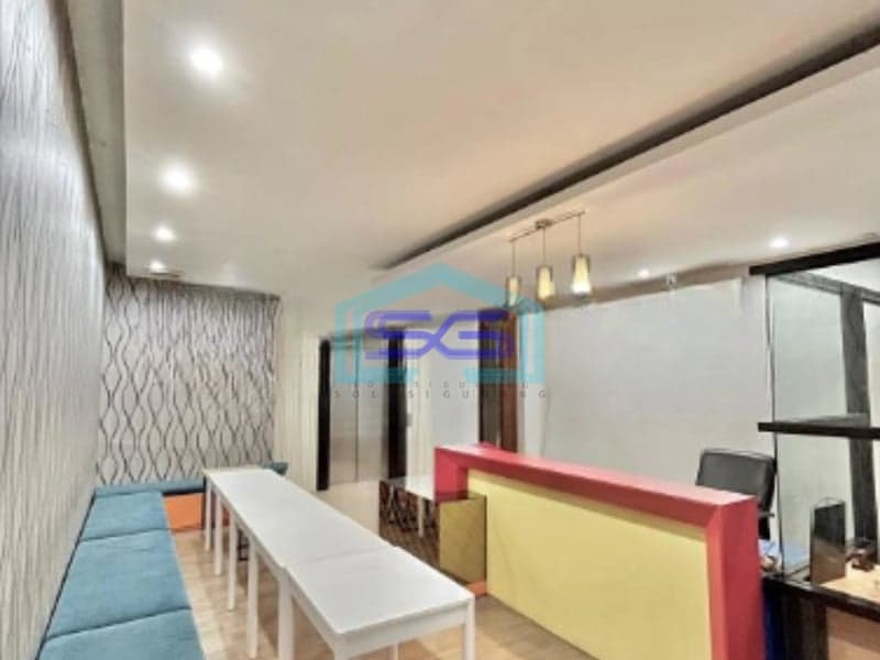 DiJual Ruang Usaha Multifungsi Surabaya Tengah Raya Diponegoro Luas Bangunan  1500 m²
