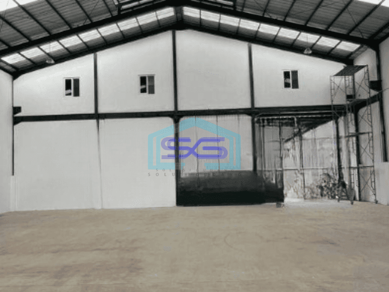 Disewakan Gudang Luas Bangunan  800 m² Ada Kantor di Cipondoh Tangerang