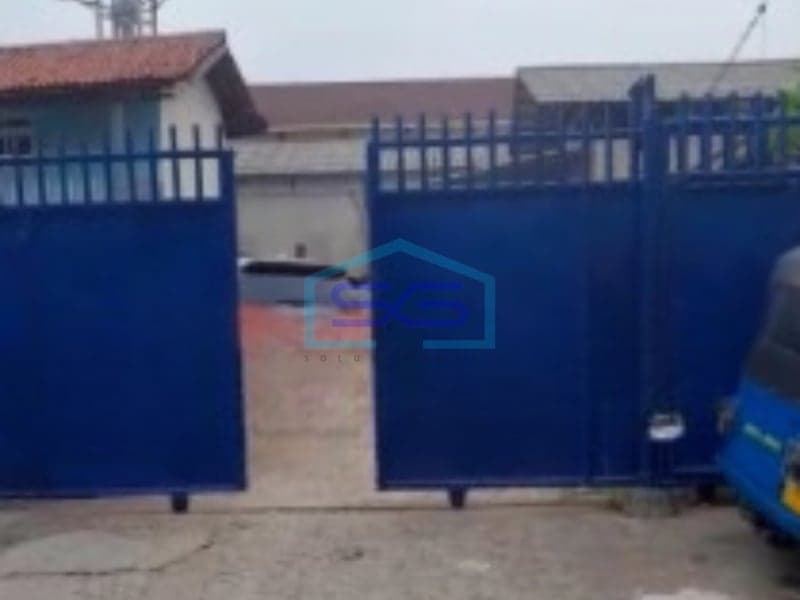 Warehouse for Sale Land Area 1635 sqm Located in East Jakarta