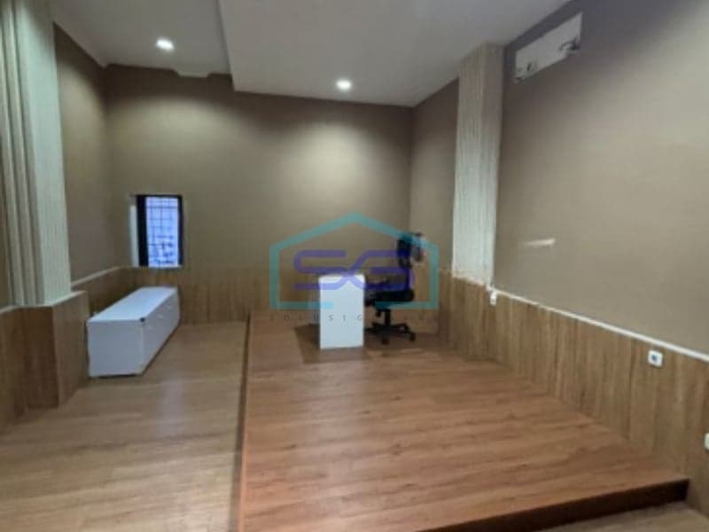 Disewakan Ruko di Kelapa Gading Jakarta Utara Luas Bangunan 180m2
