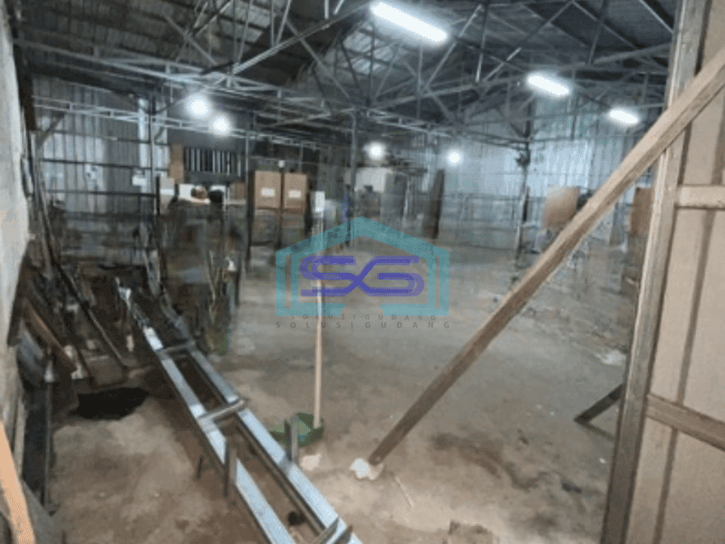 Disewakan Gudang Murah Luas Bangunan 325 m² di Cengkareng Jakarta Barat