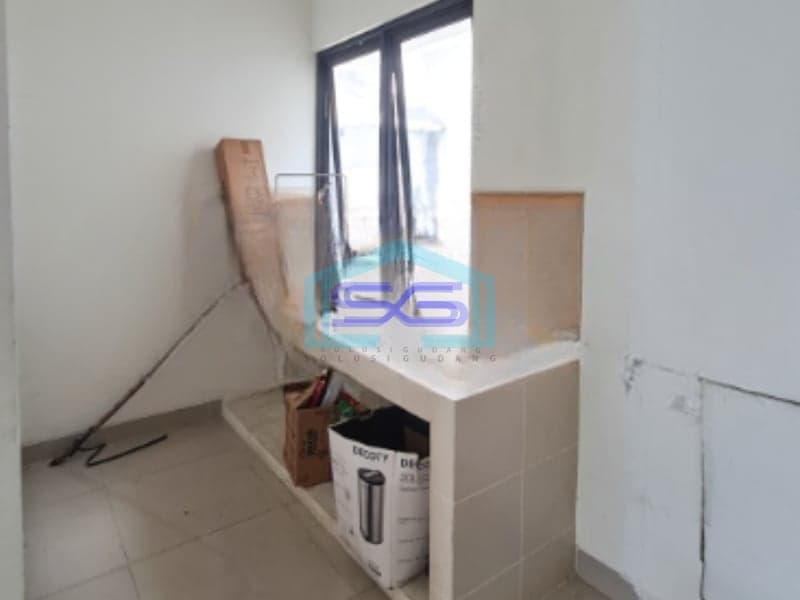 Disewakan Ruko Bebas Banjir 2 Lantai Luas Bangunan 208 m² Lokasi Gading Serpong Tangerang