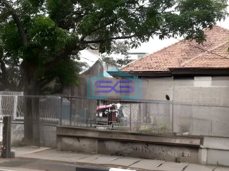 Dijual Ruang Usaha Pinggir Jalan Raya di Kartini Jakarta Pusat LT 1820m2