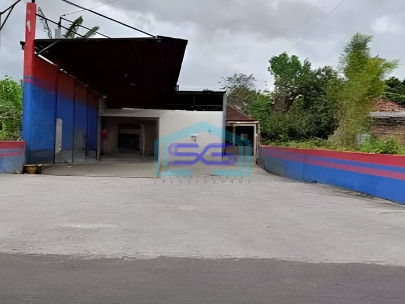 Dijual Gudang dan Kantor Strategis di Kalasan Sleman Yogyakarta Luas 371m2