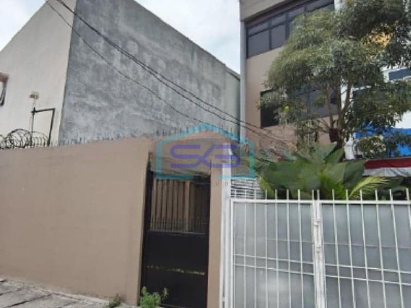 Disewakan Ruko di Joglo Raya, Jakarta Barat Luas Bangunan 330 m²
