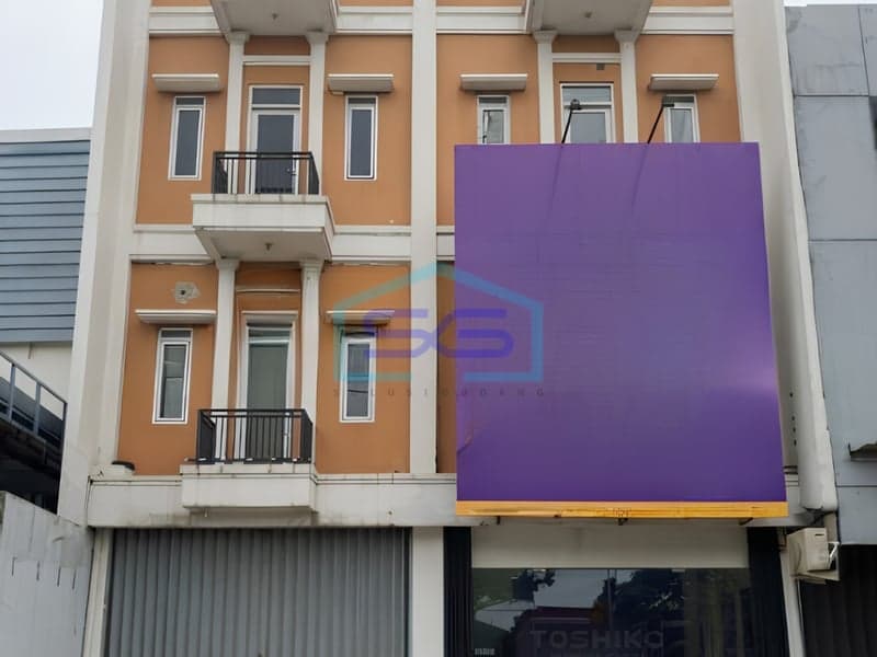 Disewakan Ruko 4 Lantai di Margonda Depok Jawa Barat Luas Bangunan 200 m²