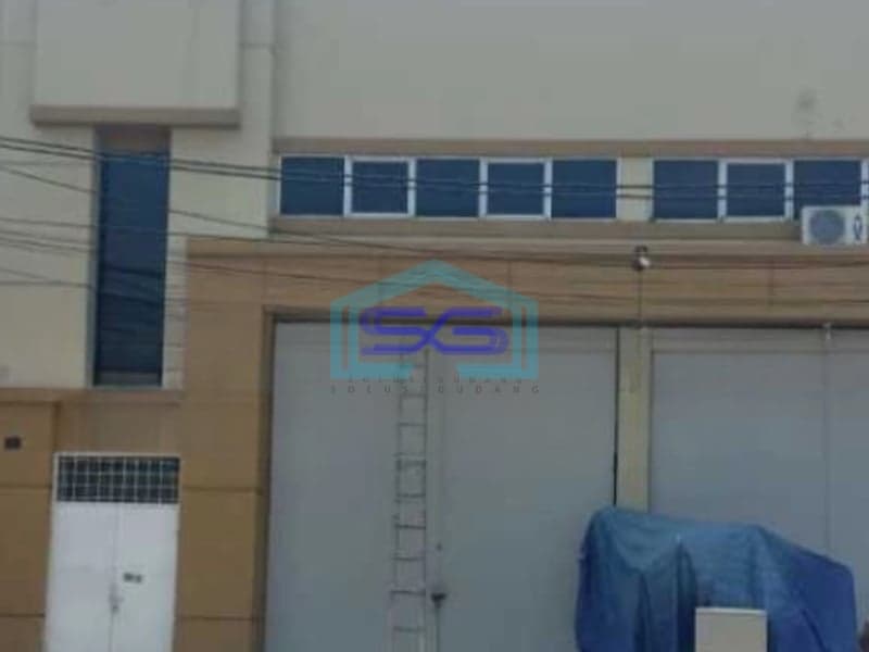 Disewakan Gudang Ada Kantor Luas Bangunan  350 m² Lokasi Bebas Banjir di Jakarta Barat
