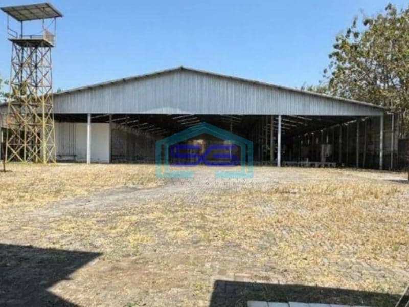 Dijual Gudang Strategis Zona Industri Luas Tanah 1,2 Ha Lokasi Sragen