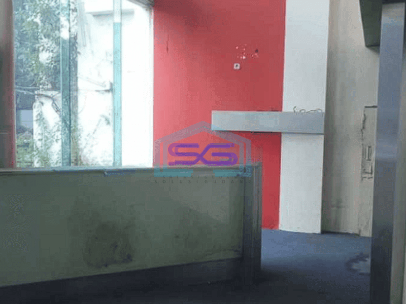 Disewakan Gedung Strategis 4 Lantai Di Jalan Johar, Menteng Jakarta Pusat LB 1000m2
