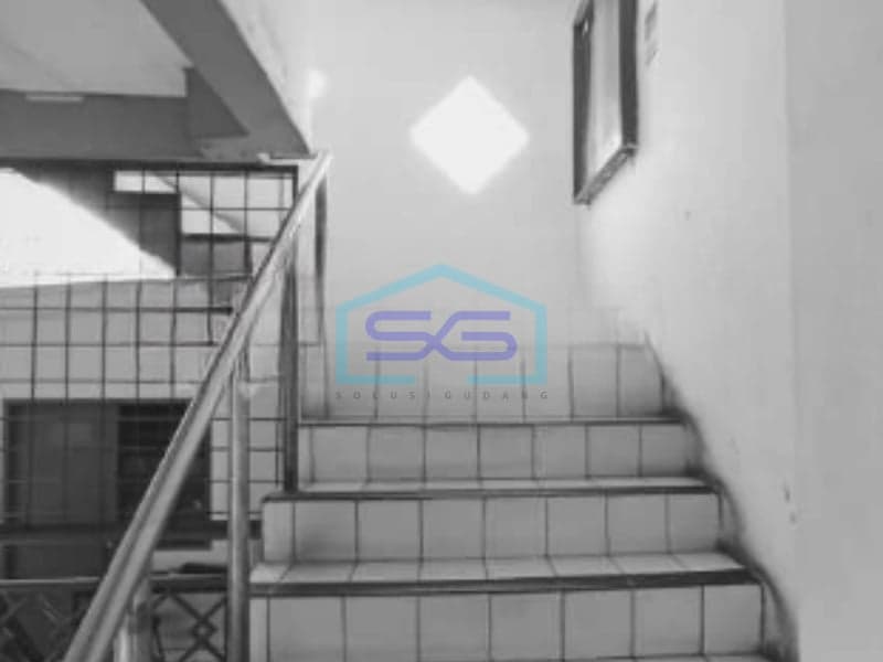 Dijual Kantor Luas Tanah 659 m² Lokasi di Tangerang Banten