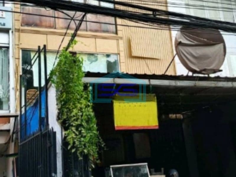 Disewakan Ruang Usaha Lokasi Strategis dan Bebas Banjir di Sawah Besar Jakarta Pusat LB 1200m2