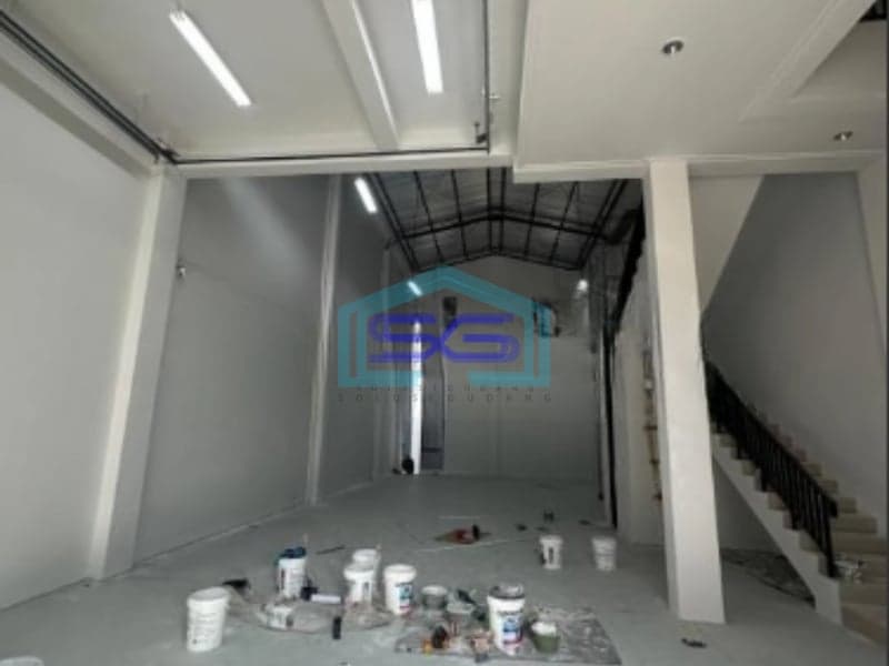 Disewakan Gudang Bizpark PIk 2 Jakarta Utara Luas Bangunan  360 m²