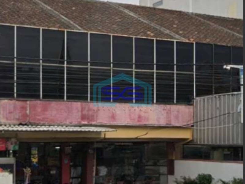 Disewakan Ruko Luas Tanah 200 m² Lokasi di Taman Galaxy Bekasi Siap Huni