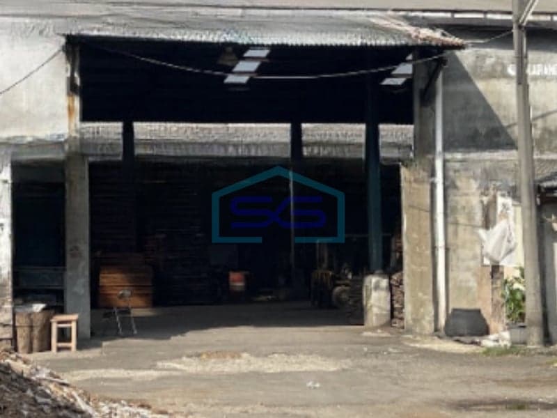 Warehouse for Rent Land Area 4300 sqm Located in Cakung East Jakarta