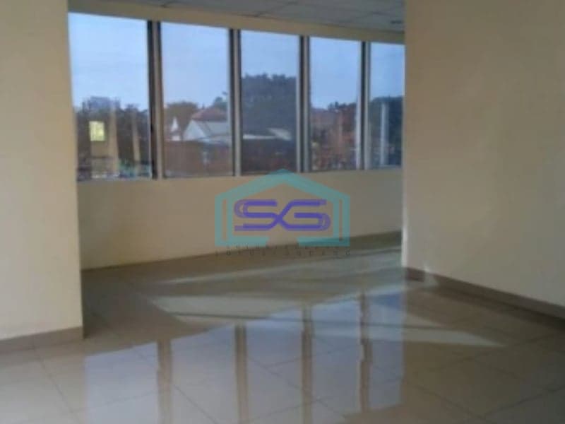 Disewakan Gedung Di Daerah Komersil Cikini Jakarta Pusat LT 800m2