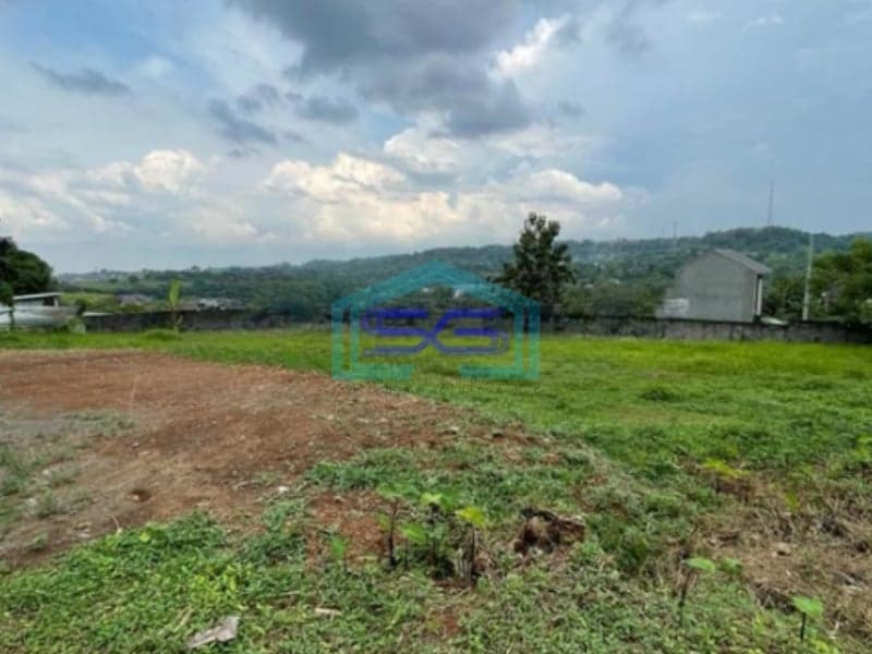 Dijual Tanah Strategis Bagus Siap Bangun Full View di Jangli Semarang LT 1593m2