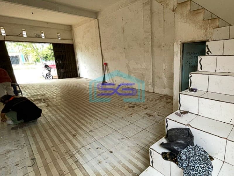 Dijual 2 Unit Ruko Perumnas Talang Kelapa Jalan Letjen TNI Dr H Ibnu Sutowo Palembang LB 180m2