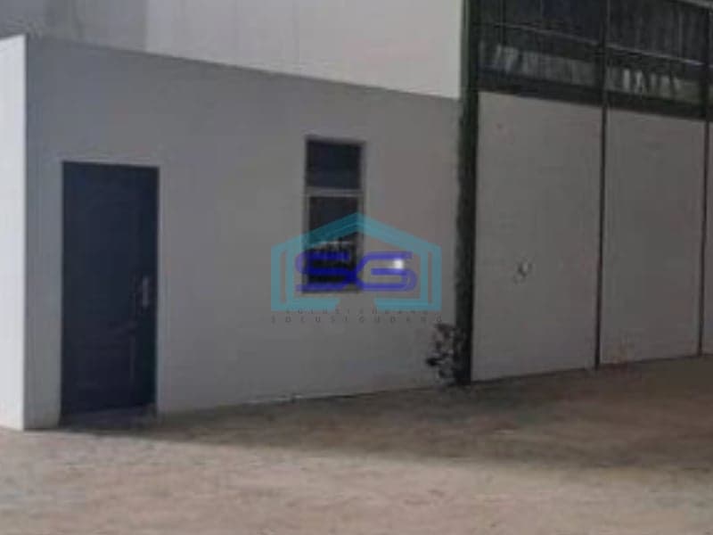 Disewakan Gudang Baru berlokasi di Pinggir Jalan Raya Cileungsi Bogor LB 1100m2