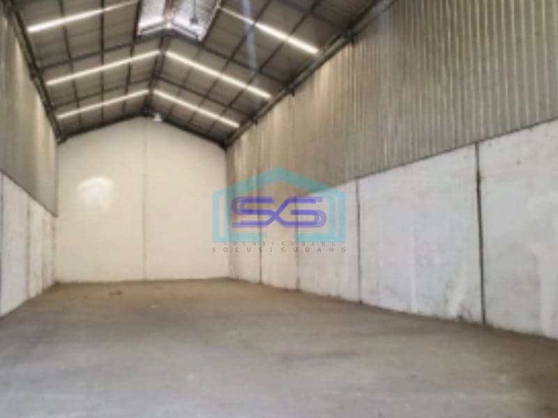 Disewakan Gudang Strategis Angke Indah Jakarta Barat Luas 380m2