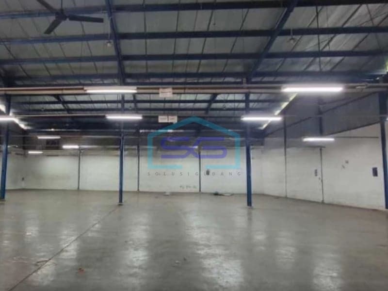 Flood-Free and Ready-to-Use Warehouse for Rent in Cimahi, West Bandung, Building Area 720 m²