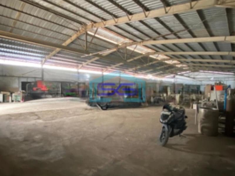 Dijual Gudang Di Pusat Kota Pluit Jakarta Utara Luas Bangunan 2300 m²