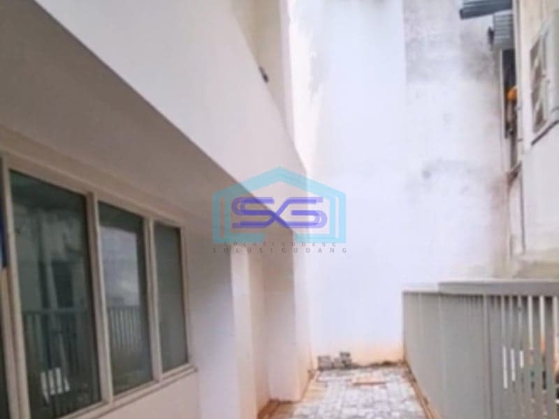 Dijual Ruko 2 Lantai Luas Bangunan 202 m² Lokasi Bebas Banjir di Sukabumi
