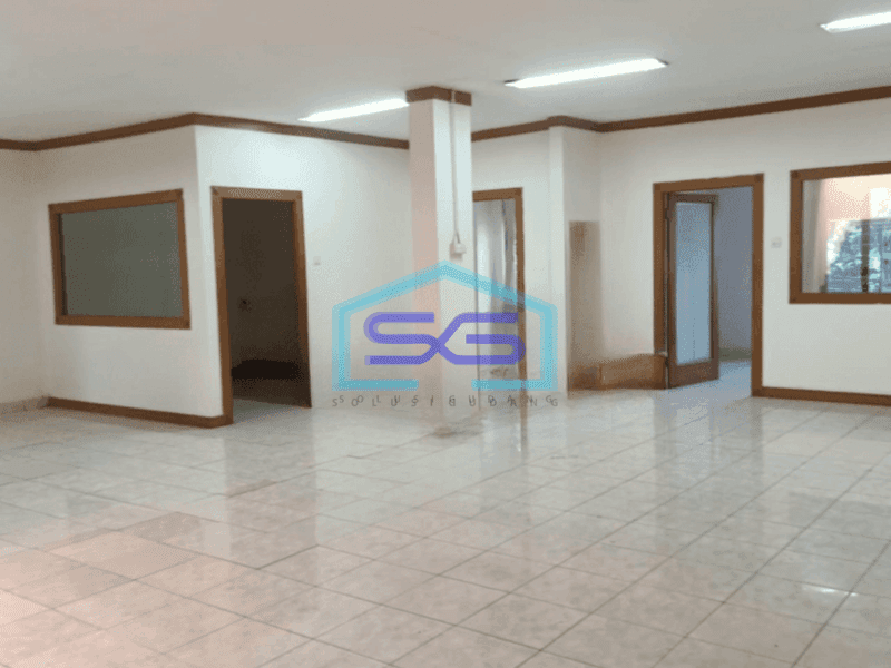 Disewakan Ruko Cocok Untuk Gudang di BKR Bandung