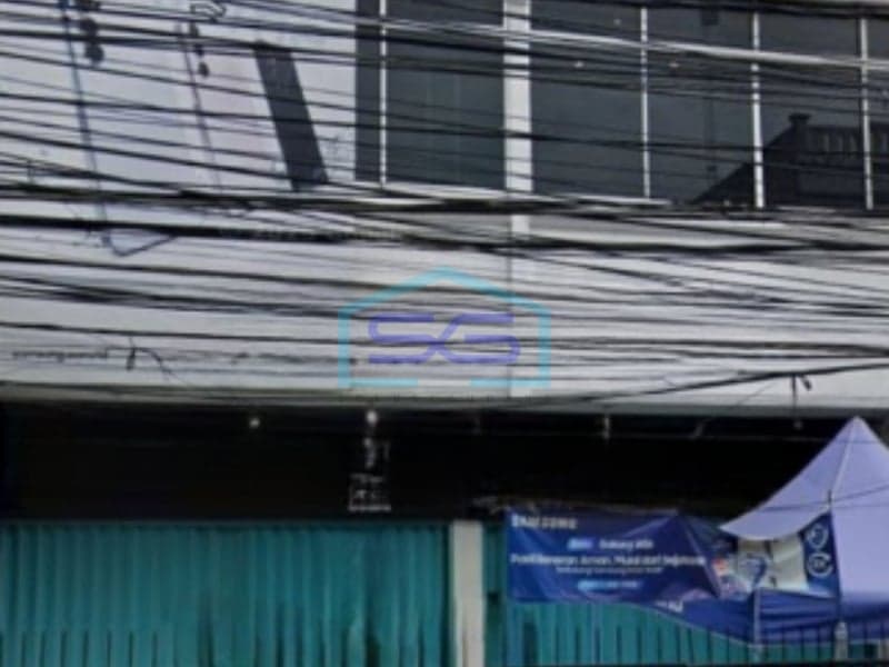3-Story Connected Shophouses for Rent, Building Area 315m2, Suitable for Business, Shop, Warehouse, Strategic Location in Jelambar West Jakarta