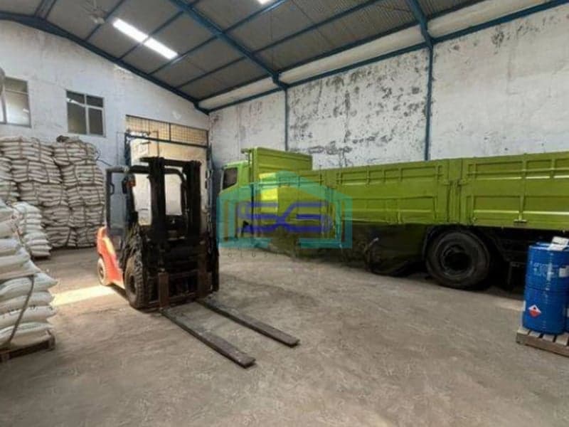 Dijual Cepat Gudang Murah di Taman Kopo Indah Bandung LT 630m2
