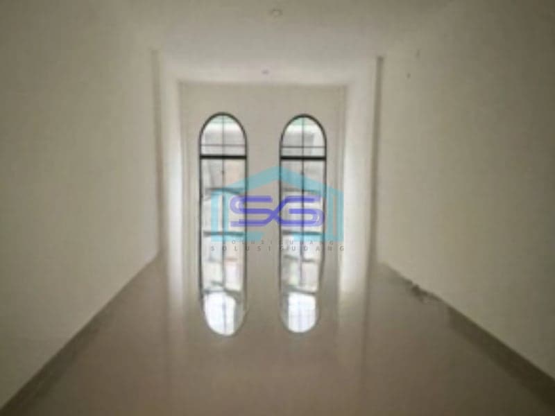 Disewakan Ruko 3 Lantai Luas Bangunan 200 m² Lokasi Pantai Indah Kapuk Jakarta Utara