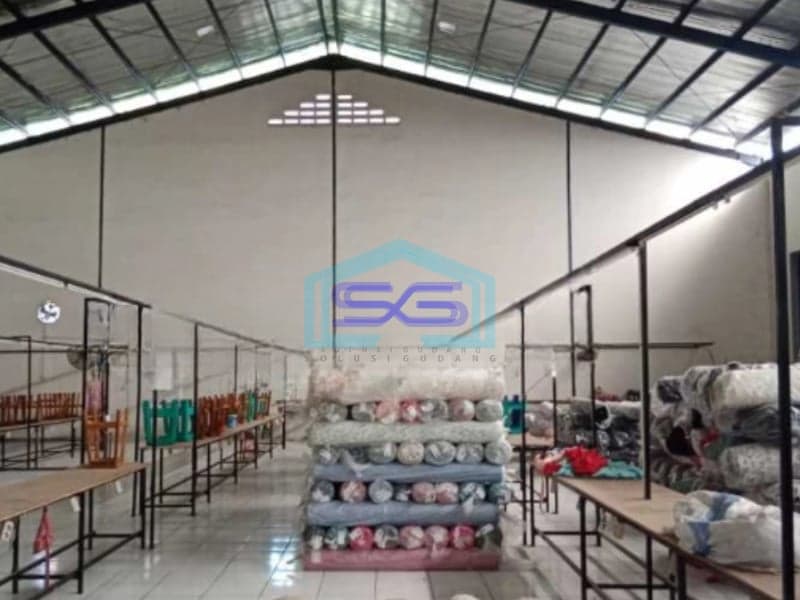 Dijual Gudang Siap Pakai Luas Bangunan  1100 m²  di Bogor