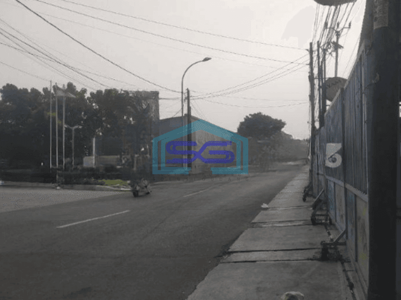 Disewakan Ruko 2 Lantai Lokasi Strategis di Pinggir Jalan Bekasi Timur Luas Tanah  162 m²