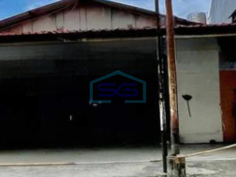 Disewakan Gudang Luas Tanah 400 m² Lokasi di Surakarta