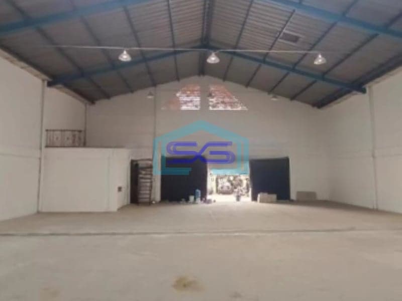 Dijual Gudang Luas Bangunan 350 m² Lokasi di Tangerang