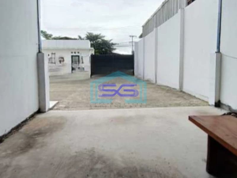 Disewakan Gudang Luas Bangunan 1200 m² Lokasi Bekasi Jawa Barat