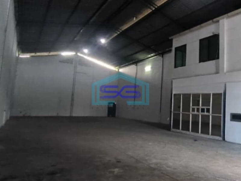 Disewakan Gudang 2 Lantai di Kawasan Pergudangan Miami Kamal Jakarta Utara LB 300m2